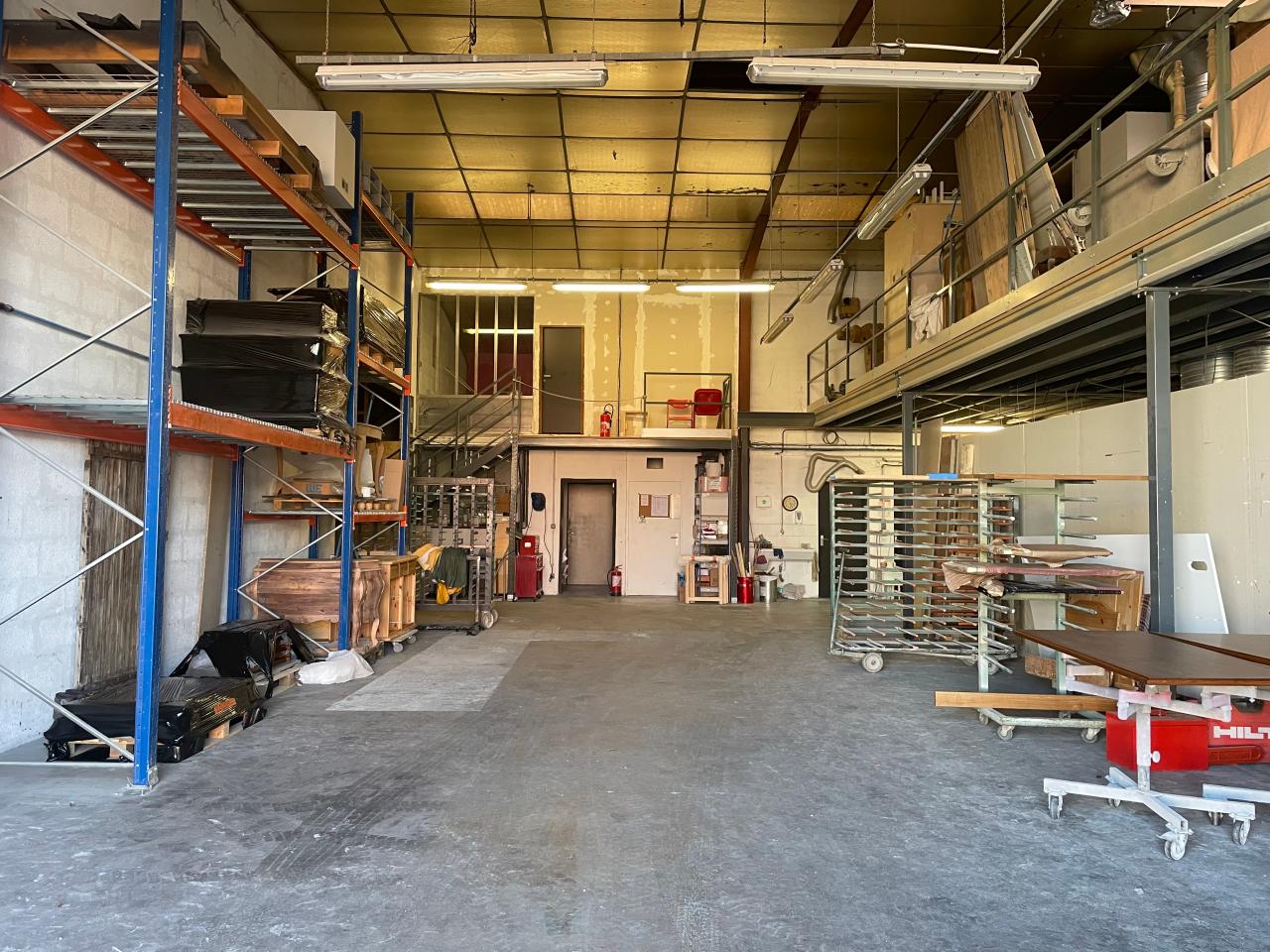Local d'activité Vaulx-en-Velin 398m² Location local d'activité Vaulx-en-Velin Rhône OLACT2426986 4